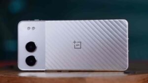 Top 8 Best Mobiles Under 30000
