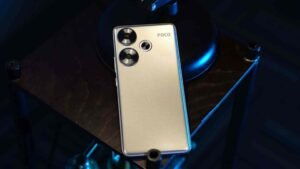 Top 8 Best Mobiles Under 30000